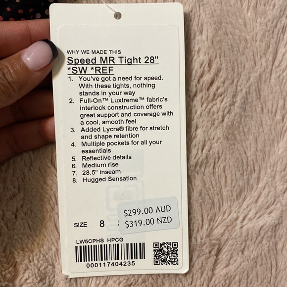 NWT: Lululemon Speed MR Tight, 28” SW REFLECTIVE. Size 8. - Picture 3 of 12